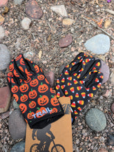 Load image into Gallery viewer, Candy-Pumpkin-Corn 🎃
